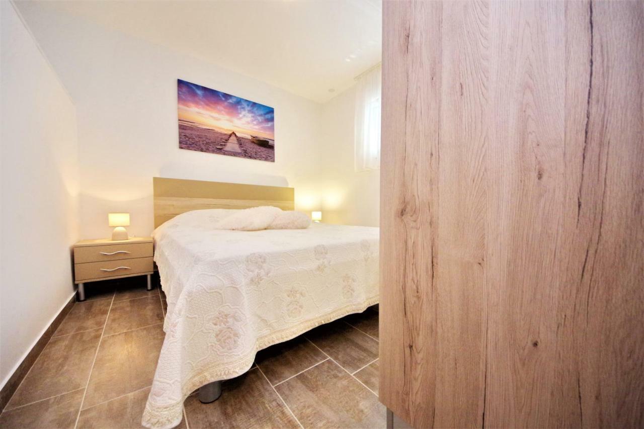 Gabi 3 Apartman Zára Kültér fotó