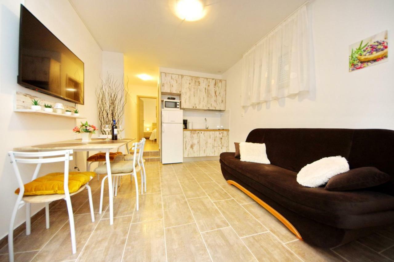 Gabi 3 Apartman Zára Kültér fotó